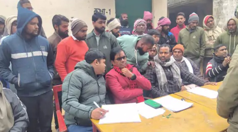 नौवा बारी पालिपा में सस्ते गल्ले की दुकान का चयन:उपजिलाधिकारी के आदेश पर कोटेदार की नियुक्ति