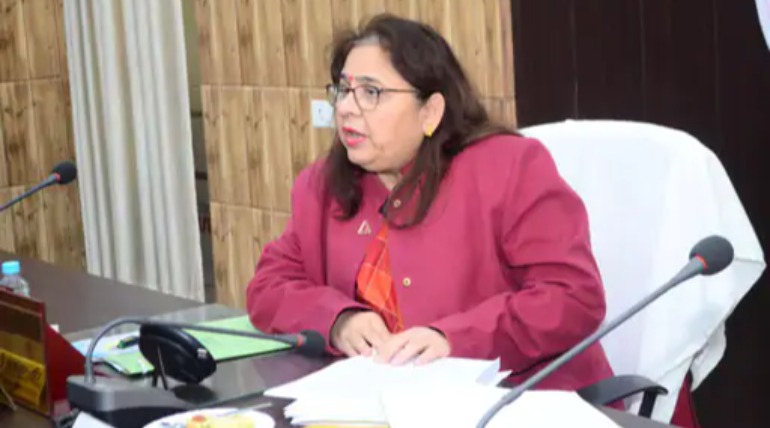 DDU में कई प्रस्तावों को मंजूरी:23 पदों पर असिस्टेंट प्रोफेसर की होगी भर्ती, बदलेगा यूनिवर्सिटी का नाम लिखने का तरीका