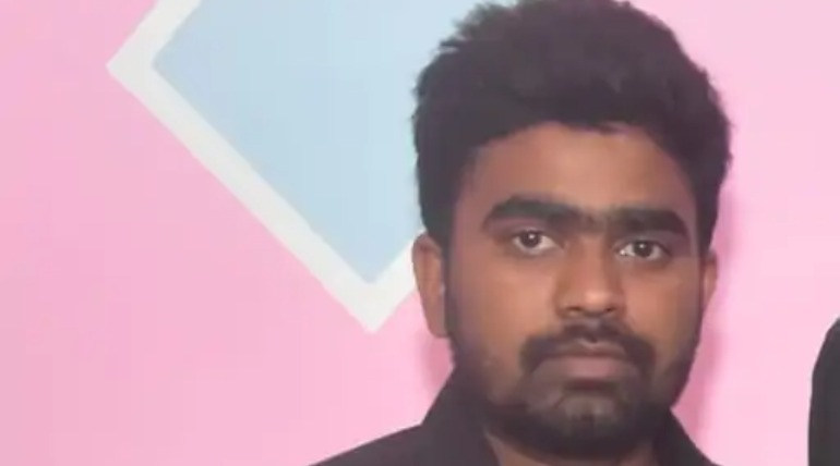 महराजगंज के युवक की सड़क हादसे में मौत:गोरखपुर जाते समय कैंपियरगंज थाना क्षेत्र में हुआ हादसा, एक गंभीर घायल, तेज रफ्तार ट्रेलर ने बाइक को पीछे से टक्कर मार दी