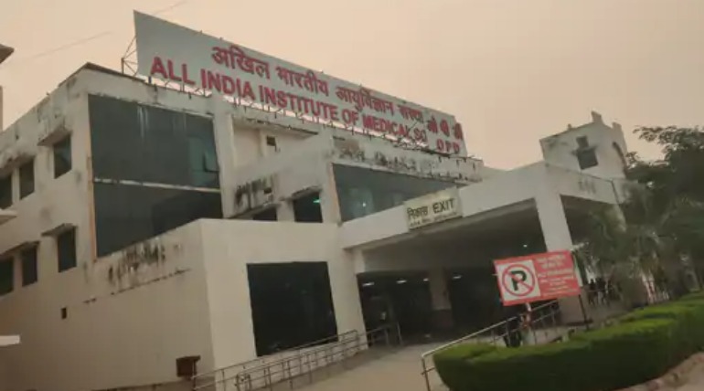 सर्वाइकल कैंसर किसी भी महिला को हो सकता है:गोरखपुर एम्स डॉक्टर चला रहे जागरूकता अभियान, पैप जांच पर जोर