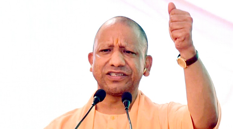 गोरखपुर महोत्सव के समापन समारोह में पहुंचे CM: 6 लोगों को सम्मानित किया; मैथिली ठाकुर सुनाएंगी भजन