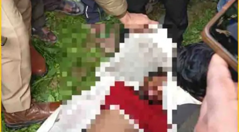 बड़हलगंज में पतंग उतारते समय इकलौते बेटे की मौत:पेड़ पर उतारने के लिए था चढ़ा, करंट लगने से हादसा; परिवार में चीख पुकार