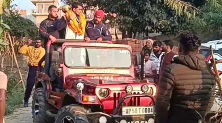 पहलवान वेद प्रकाश ने साउथ एशिया कप में जीता गोल्ड: खजनी में हुआ स्वागत