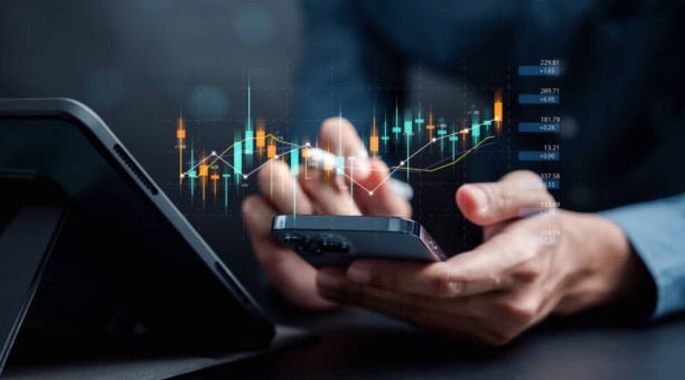 आनलाइन ट्रेडिंग में लाखों रुपए गंवाने के बाद किशोर एम्स में भर्ती, पिता के नाम से बनाया डीमैट अकाउंट