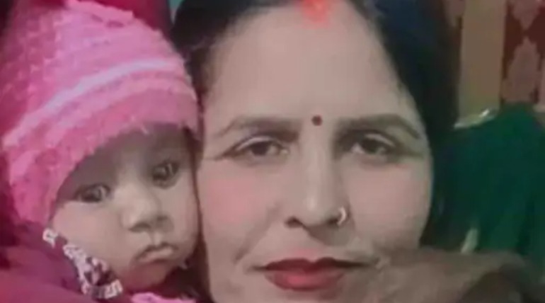 ई-रिक्शा की टक्कर से महिला की मौत, बेटा-बेटी जख्मी, पुलिस ने शव को पोस्टमार्टम के लिए भेजा