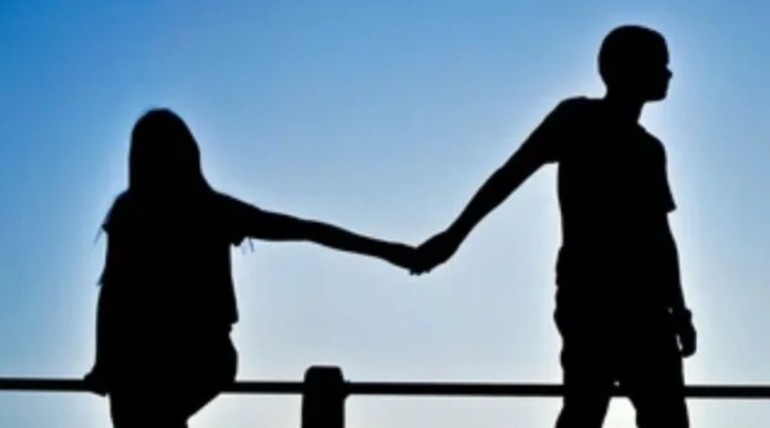 मौत के 21 साल बाद ‘जिंदा’ हुई पत्नी, पति थाने पहुंचा, फर्जी महिला पर मुकदमा दर्ज