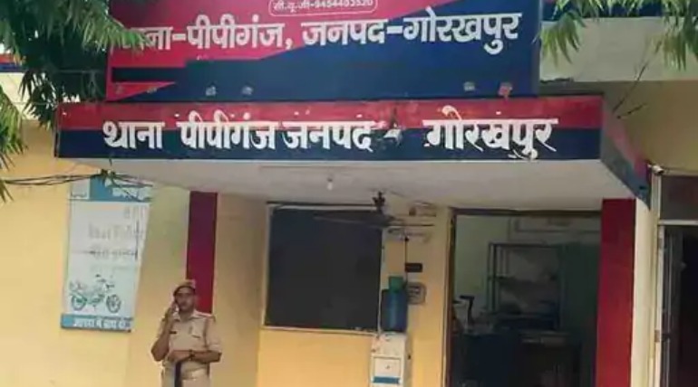 गोरखपुर-नौतनवा रेललाइन पर मिला अज्ञात व्यक्ति का शव, पीपीगंज पुलिस ने पोस्टमार्टम के लिए भेजा, शिनाख्त के प्रयास जारी