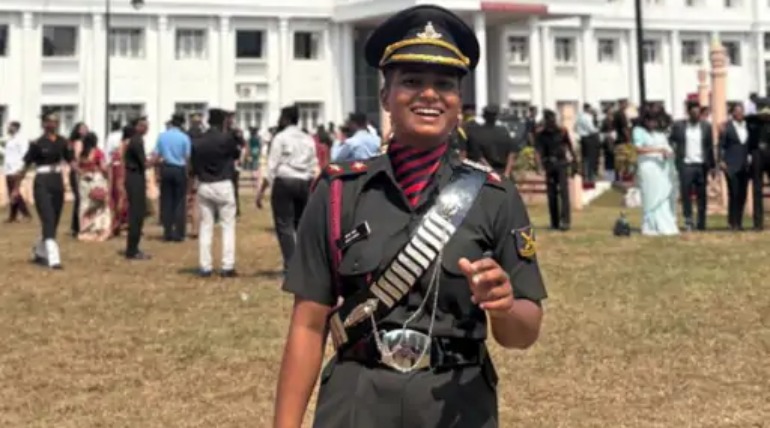 अन्या यादव सेना में लेफ्टिनेंट बनीं, चेन्नई अकादमी से पासिंग आउट परेड के बाद गांव लौटने पर उनका भव्य स्वागत