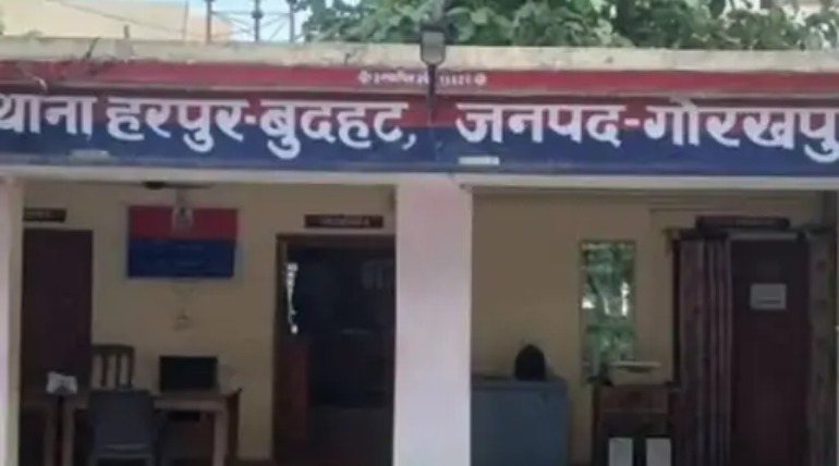 युवती को प्रेम जाल में फंसाकर भगाने का आरोप, इनकार करने पर युवक ने मारपीट की, मामला दर्ज