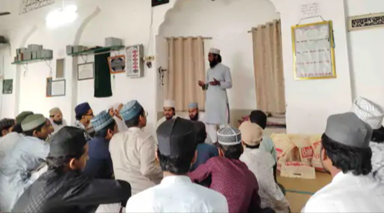 नहीं दिखा शव्वाल का चांद, 30वें दिन भी राजेदारों ने रखा रोजा, कल मनेगी ईद