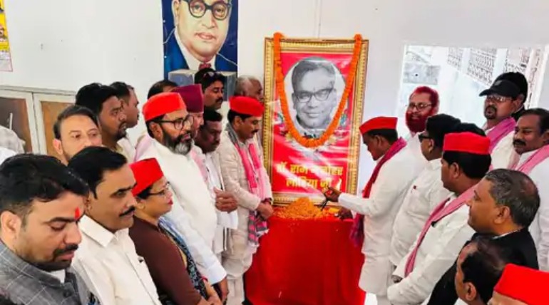 डॉ. राममनोहर के त्याग, समर्पण को किया याद, श्रद्धा के साथ मनाई जयंती