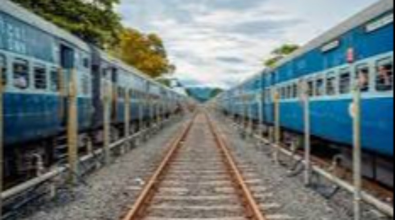 गोरखपुर-लखनऊ के बीच चलेगी स्पेशल ट्रेन, लेखपाल परीक्षा के लिए अभ्यर्थियों को मिलेगी राहत
