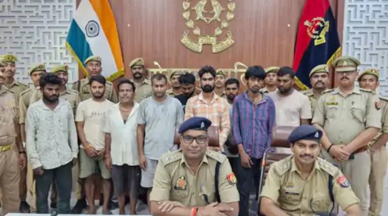 मामा-भांजा की गैंग पकड़ी, सरकारी स्कूलों को टारगेट कर उड़ा देते सिलेंडर-टीवी, 9 गिरफ्तार