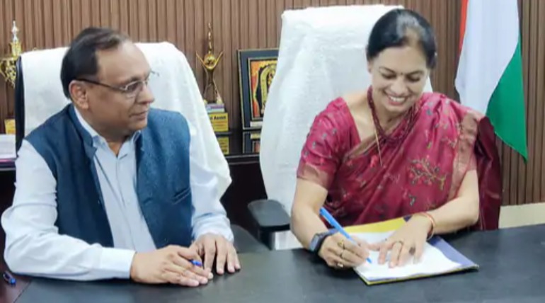 MMMUT की कुलपति प्रो.अनुपमा ने संभाला पदभार, यूनिवर्सिटी को टॉप-50 में लाना रहेगा टारगेट
