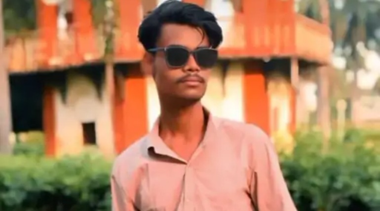 पिपरौली के युवक की सड़क हादसे में मौत, खरीदारी कर लौटते समय बाइक डिवाइडर से टकराई, दो घायल