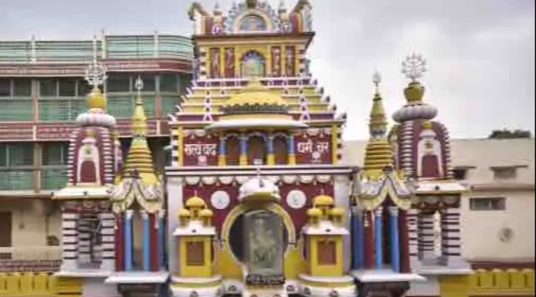 गीता प्रेस ने पहली बार नेपाली भाषा में छापे पुराण, नृसिंह व महाभागवत देवी पुराण नेपाल भेजे, श्रद्धालु अपनी भाषा में कर सकेंगे पाठ