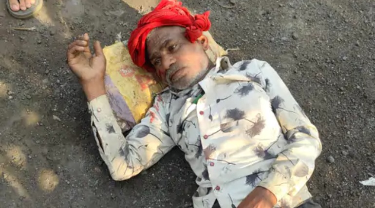 तेज रफ्तार वाहन ने मजदूर की मारी टक्कर, सहजनवां में गैलेंट इस्पात कंपनी से लौटते समय हालत गंभीर