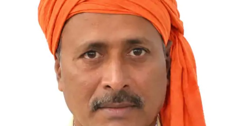 गोरखपुर में हिट एंड रन में पेंटर की मौत, चचेरा भाई घायल