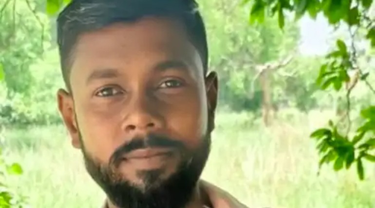 खोराबार में बाइक की टक्कर से युवक की मौत, दो लोग गंभीर रूप से घायल